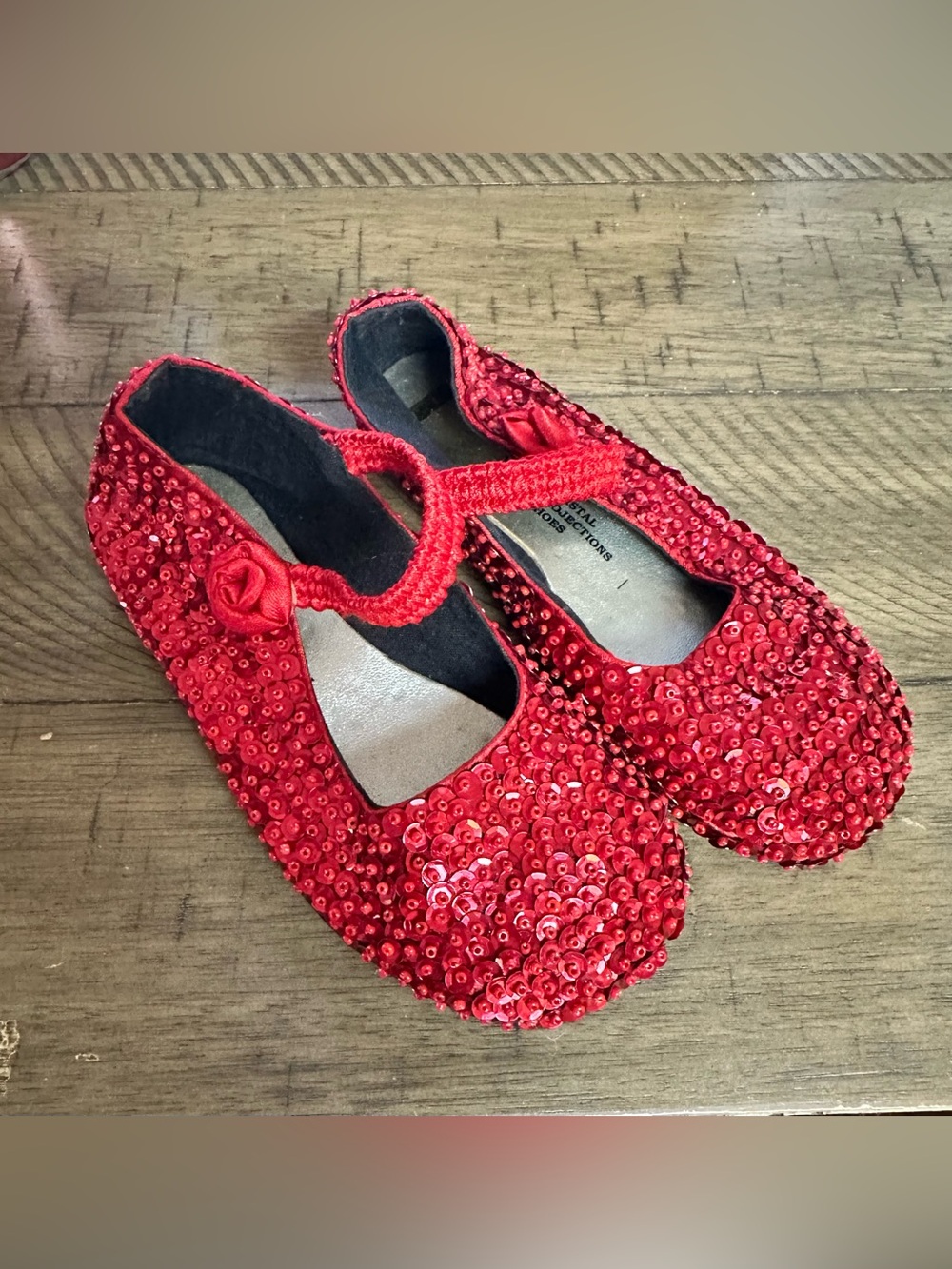 Coastal Projections Red Sequin Mary Jane Shoes size 10